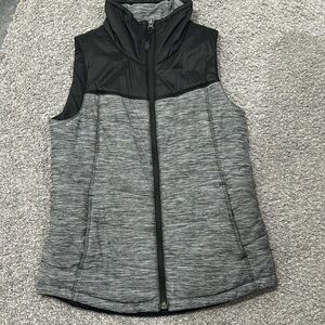 girls north face vest